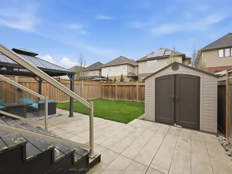 15 Cutts Crescent Hamilton ON L0R 1C0