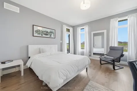 27 Blossom Court Quinte West ON K8V 0E8