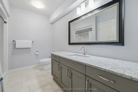 27 Blossom Court Quinte West ON K8V 0E8