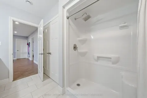 27 Blossom Court Quinte West ON K8V 0E8
