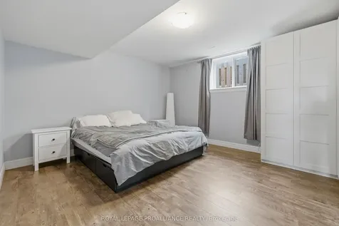 27 Blossom Court Quinte West ON K8V 0E8