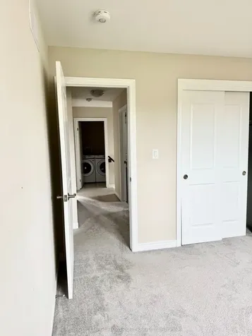 24 Sycamore Street Welland ON L3C 0H8