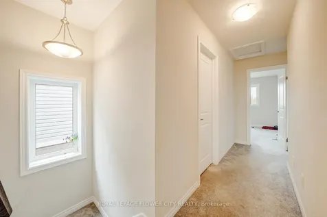 24 Sycamore Street Welland ON L3C 0H8