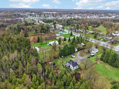 39 Concession Street Havelock-belmont-methuen ON K0L 1Z0