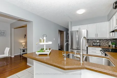 199 Gatehouse Drive Cambridge ON N1P 1E7