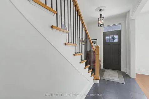 61 Cambridge Street Guelph ON N1H 2V1