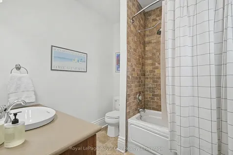 61 Cambridge Street Guelph ON N1H 2V1