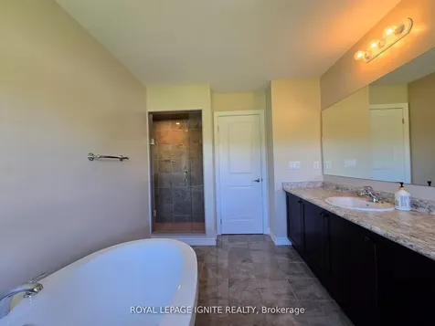 73 Summer Breeze Drive Quinte West ON K0K 1L0