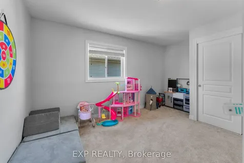 9 Marissa Street Pelham ON L3B 5N5
