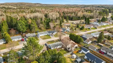32 Hemlock Street Highlands East ON K0L 1M0