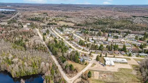32 Hemlock Street Highlands East ON K0L 1M0