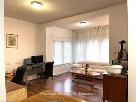 4696 Mcdougall Crescent Niagara Falls ON L2E 1B9