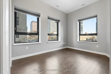 112 King Street E Hamilton ON L8N 1A8