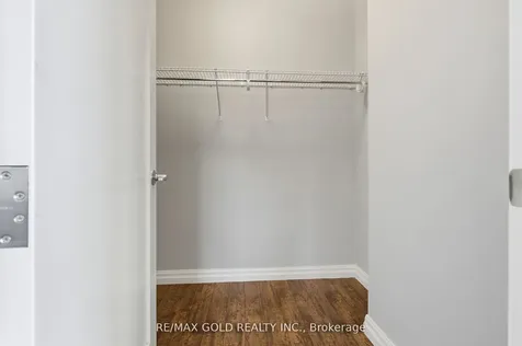 112 King Street E Hamilton ON L8N 1A8
