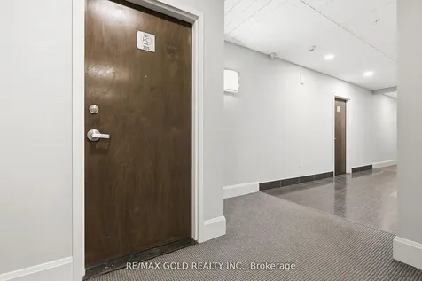 112 King Street E Hamilton ON L8N 1A8