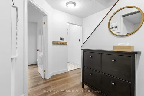 6 Berton Place Kanata ON K2L 3R8