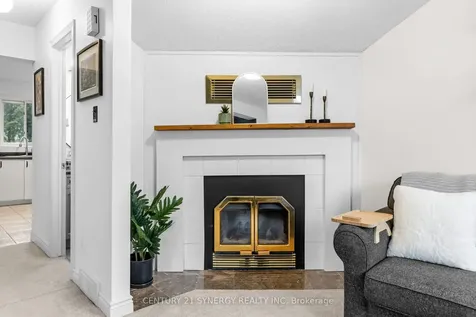 6 Berton Place Kanata ON K2L 3R8