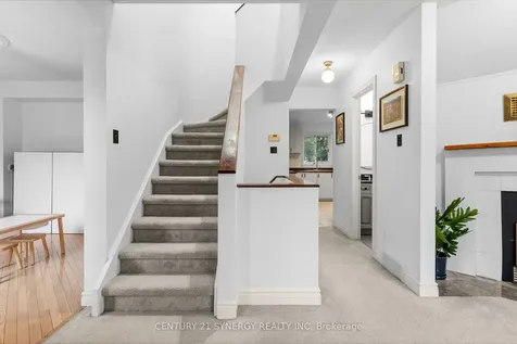 6 Berton Place Kanata ON K2L 3R8