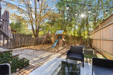 6 Berton Place Kanata ON K2L 3R8