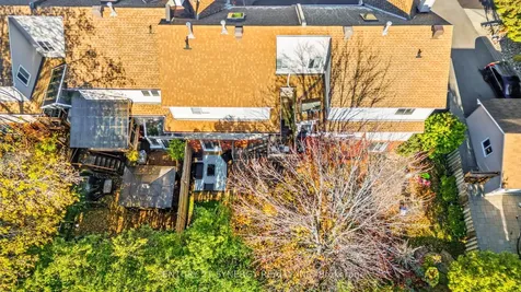 6 Berton Place Kanata ON K2L 3R8