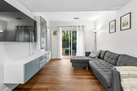 6 Berton Place Kanata ON K2L 3R8