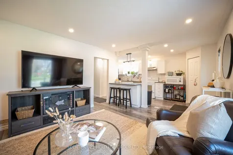 18 Armstrong Avenue Hamilton ON L8H 1M5
