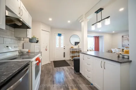 18 Armstrong Avenue Hamilton ON L8H 1M5