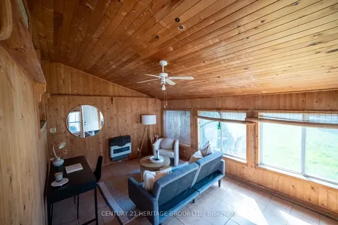 18 Armstrong Avenue Hamilton ON L8H 1M5