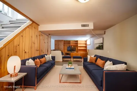 18 Armstrong Avenue Hamilton ON L8H 1M5