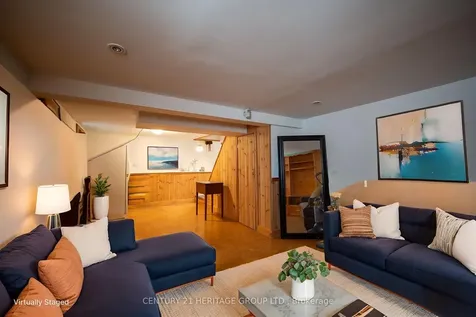 18 Armstrong Avenue Hamilton ON L8H 1M5