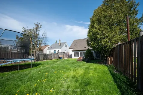18 Armstrong Avenue Hamilton ON L8H 1M5