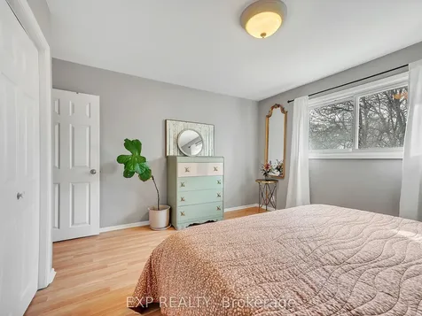 16 Applewood Drive Belleville ON K8P 4E2