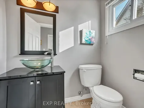 16 Applewood Drive Belleville ON K8P 4E2