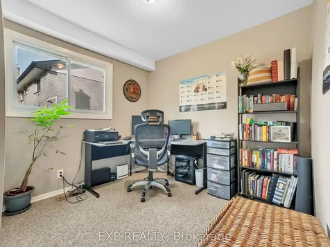 16 Applewood Drive Belleville ON K8P 4E2
