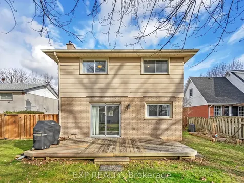 16 Applewood Drive Belleville ON K8P 4E2