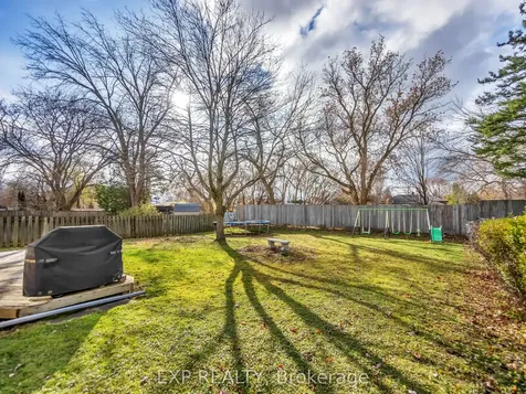 16 Applewood Drive Belleville ON K8P 4E2