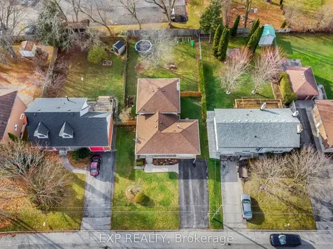 16 Applewood Drive Belleville ON K8P 4E2