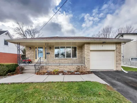 16 Applewood Drive Belleville ON K8P 4E2
