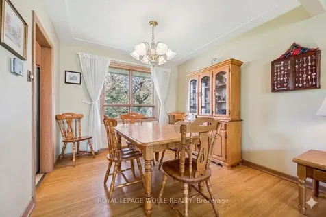 39 Charlotte Crescent Kitchener ON N2B 2K2