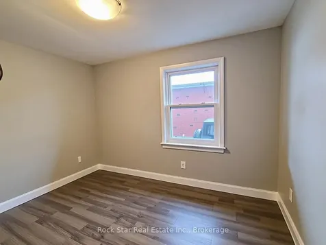 313 East 33rd Street Hamilton ON L8V 3T9