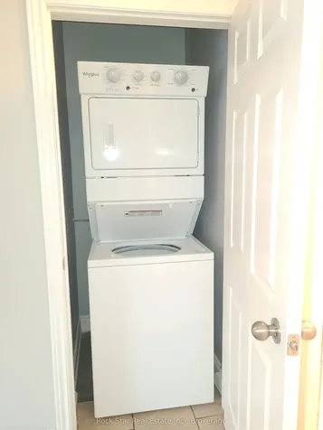 313 East 33rd Street Hamilton ON L8V 3T9