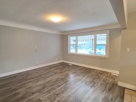 313 East 33rd Street Hamilton ON L8V 3T9