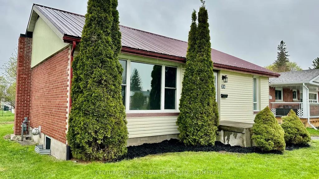 34 Salisbury Avenue Brockville ON K6V 2T5