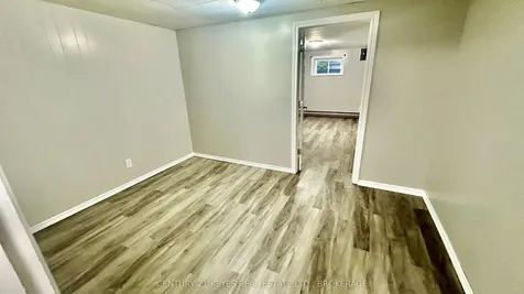 34 Salisbury Avenue Brockville ON K6V 2T5