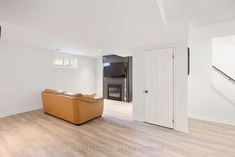 204 Falcon Drive Woodstock ON N4T 1W5