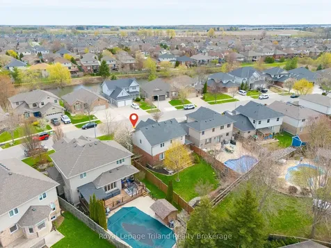 204 Falcon Drive Woodstock ON N4T 1W5