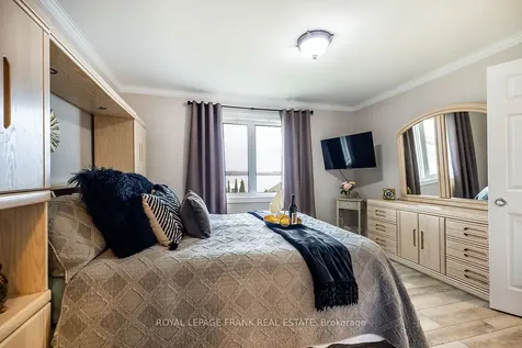 25 Shelley Drive Kawartha Lakes ON K0M 2C0