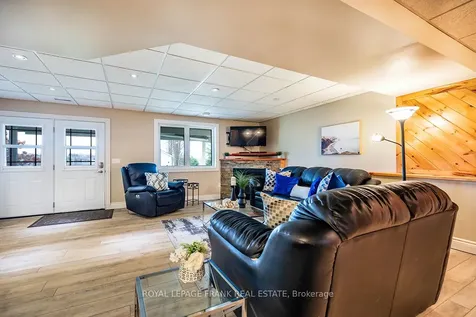 25 Shelley Drive Kawartha Lakes ON K0M 2C0