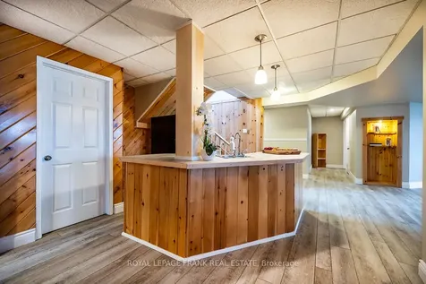 25 Shelley Drive Kawartha Lakes ON K0M 2C0