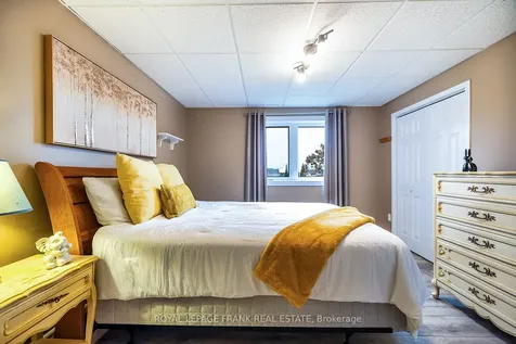 25 Shelley Drive Kawartha Lakes ON K0M 2C0